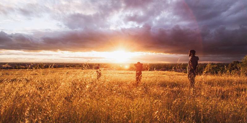 教育展校友分享会价值挖掘：从成功案例中提炼个人海外留学申请策略